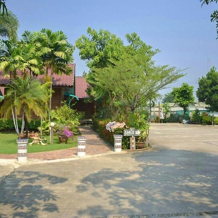 Mg Guesthouse Sukhothai Buitenkant foto