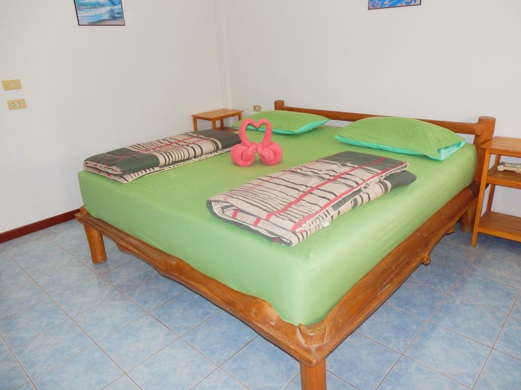 Mg Guesthouse Sukhothai Buitenkant foto