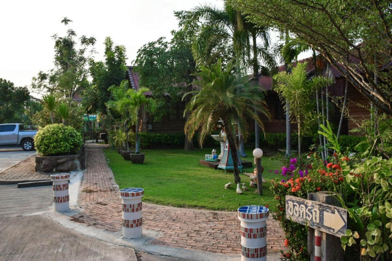 Mg Guesthouse Sukhothai Buitenkant foto