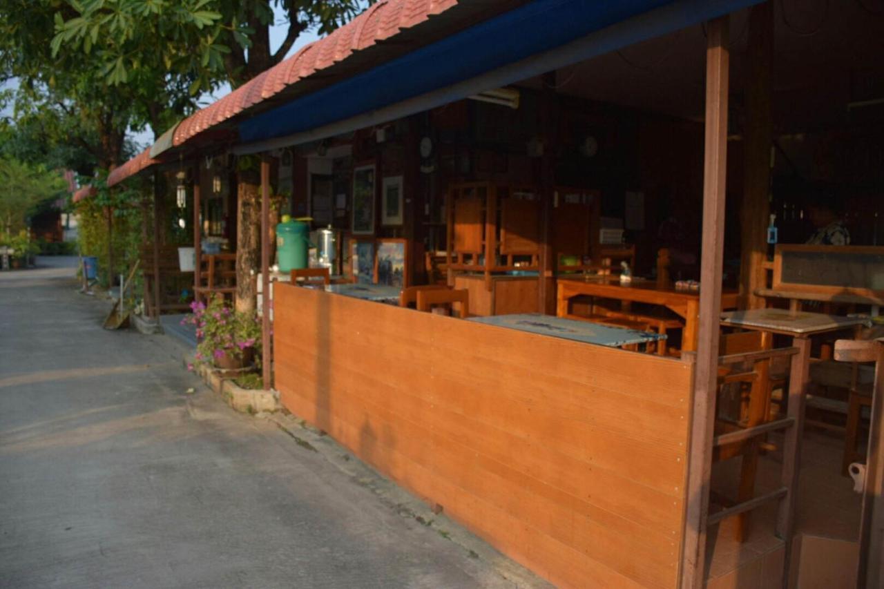 Mg Guesthouse Sukhothai Buitenkant foto